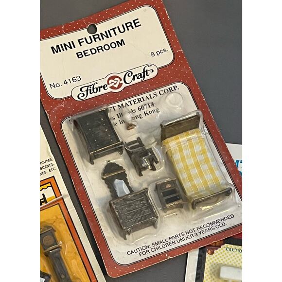 Fibre Craft Mini Doll Accessories Bathroom 2 Dining Bedroom Lot Four Set New - Picture 3 of 10